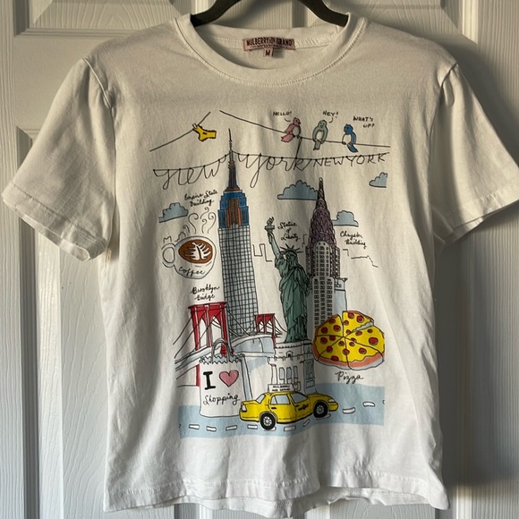 white tshirt-mulberry and grand. Bought in NYC - Picture 1 of 3